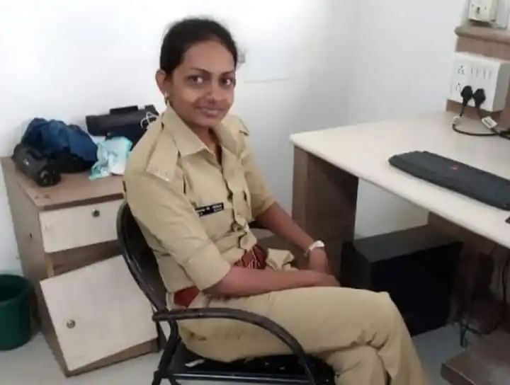 पुलिस के लिए दुखद खबर / अहमदाबाद के शाहीबाग थाने में सेवा के दौरान महिला हेड कांस्टेबल ने की खुदकुशी! महिला का पति भी है पुलिस में सेवारत, खुलासा हुआ कि आत्महत्या के पीछे घर का ही हाथ था |