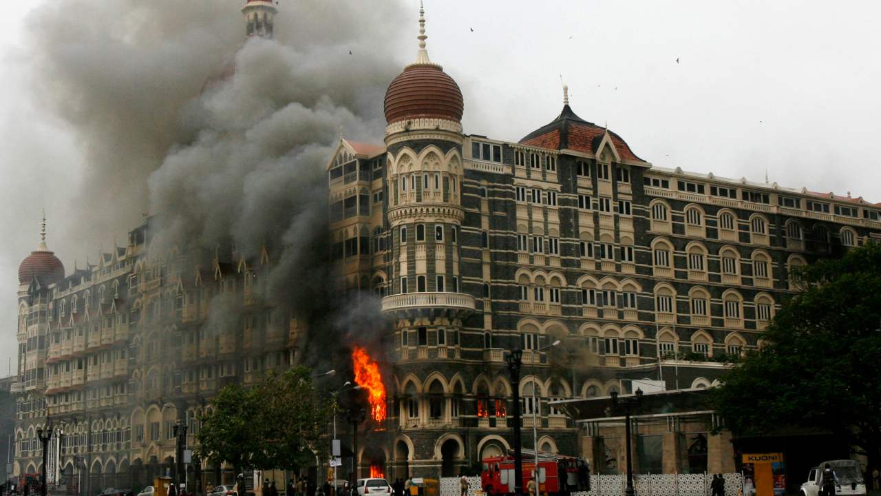 26/11: मुंबई के इतिहास में काली तारीख, आज से 12 साल पहले क्या हुआ था जानिए