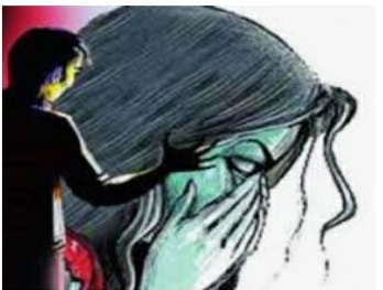 गुजरात सरकार के राज्य अपराध रिकॉर्ड ब्यूरो के अनुसार, 2014 के बाद से, हर साल महिलाओं के उत्पीड़न की औसतन 1400 घटनाएं हुई हैं।